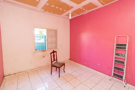 Casa à venda com 301m², 2 quartos e 1 vaga Casa à venda com 301m², 2 quartos e 1 vagaQuarto