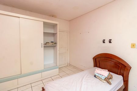 Casa à venda com 301m², 2 quartos e 1 vaga Casa à venda com 301m², 2 quartos e 1 vagaSuíte