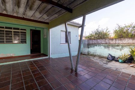 Casa à venda com 301m², 2 quartos e 1 vaga Casa à venda com 301m², 2 quartos e 1 vagaGaragem