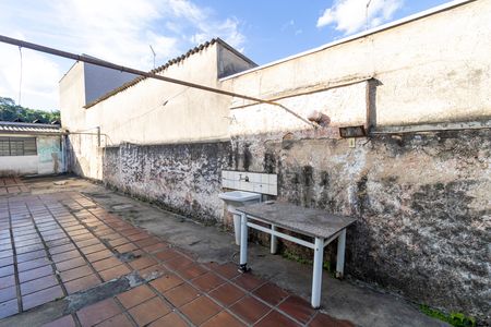Casa à venda com 301m², 2 quartos e 1 vaga Casa à venda com 301m², 2 quartos e 1 vagaÁrea de Serviço