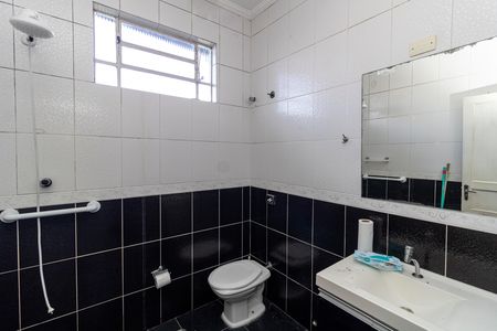 Casa à venda com 301m², 2 quartos e 1 vaga Casa à venda com 301m², 2 quartos e 1 vagaBanheiro Social