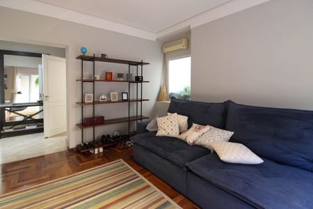 Casa à venda com 252m², 4 quartos e 3 vagasSala inferior 