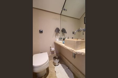 Casa à venda com 252m², 4 quartos e 3 vagasLavabo 2