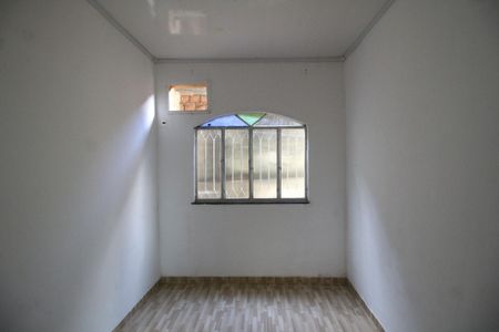 Quarto 1 de casa para alugar com 2 quartos, 65m² em Juriti, Nova Iguaçu