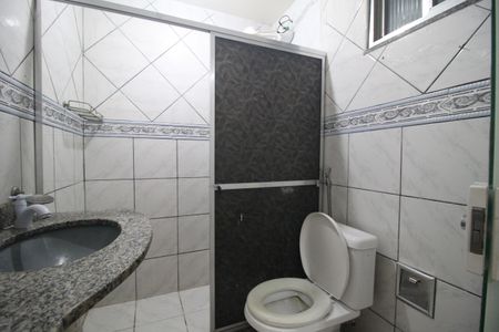 Casa para alugar com 65m², 2 quartos e sem vagaBanheiro