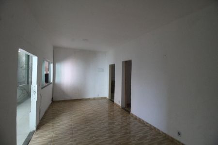 Sala de casa para alugar com 2 quartos, 65m² em Juriti, Nova Iguaçu