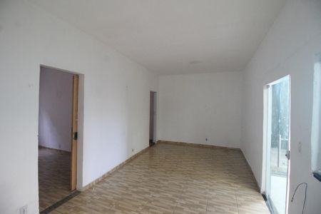 Sala de casa para alugar com 2 quartos, 65m² em Juriti, Nova Iguaçu