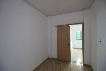 Casa para alugar com 65m², 2 quartos e sem vagaQuarto 1