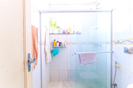 Apartamento à venda com 88m², 3 quartos e 1 vaga Apartamento à venda com 88m², 3 quartos e 1 vagaBanheiro