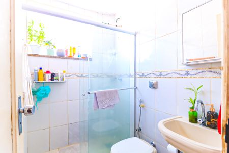 Apartamento à venda com 88m², 3 quartos e 1 vaga Apartamento à venda com 88m², 3 quartos e 1 vagaBanheiro