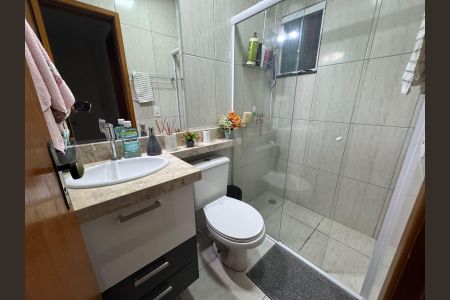 Casa de condomínio à venda com 62m², 3 quartos e 1 vagaBanheiro