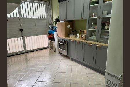 Casa de condomínio à venda com 62m², 3 quartos e 1 vagaÁrea de Serviço