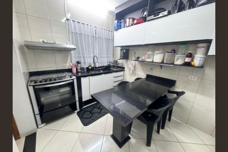 Casa de condomínio à venda com 62m², 3 quartos e 1 vagaCozinha