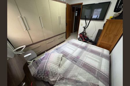 Casa de condomínio à venda com 62m², 3 quartos e 1 vagaQuarto