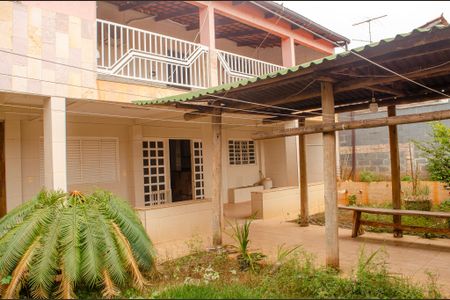 Casa para alugar com 457m², 6 quartos e 5 vagas