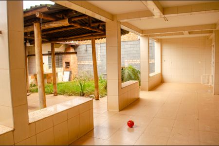 Casa para alugar com 457m², 6 quartos e 5 vagas