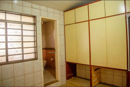 Casa para alugar com 457m², 6 quartos e 5 vagas