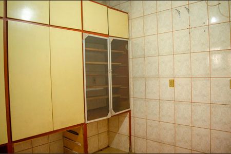 Casa para alugar com 457m², 6 quartos e 5 vagas