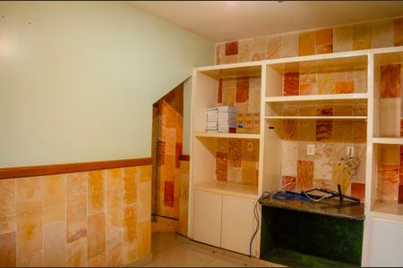 Casa para alugar com 457m², 6 quartos e 5 vagas