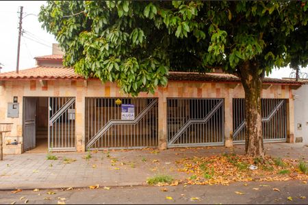 Casa para alugar com 457m², 6 quartos e 5 vagas