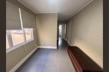 Sala de apartamento para alugar com 1 quarto, 42m² em São João, Porto Alegre