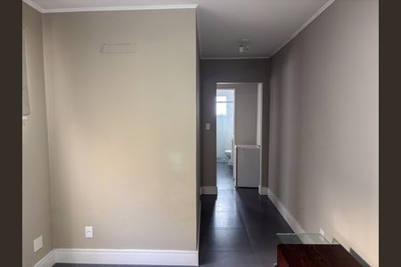 Sala de apartamento para alugar com 1 quarto, 42m² em São João, Porto Alegre