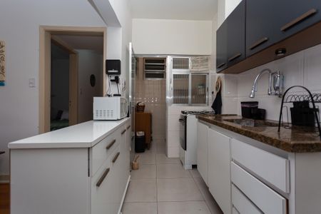 Cozinha de apartamento à venda com 1 quarto, 56m² em Vila Mariana, São Paulo