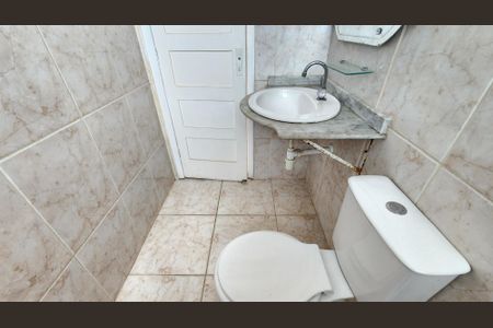 Apartamento para alugar com 55m², 2 quartos e sem vagaBanheiro 