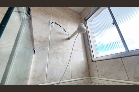 Apartamento para alugar com 55m², 2 quartos e sem vagaBanheiro 