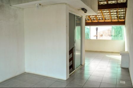 Casa à venda com 110m², 2 quartos e 1 vaga Casa à venda com 110m², 2 quartos e 1 vagaAndar superior