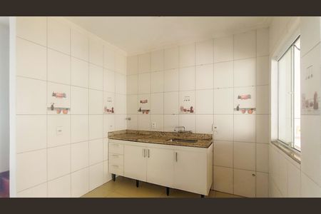 Casa à venda com 110m², 2 quartos e 1 vaga Casa à venda com 110m², 2 quartos e 1 vagaCozinha