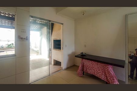 Casa à venda com 110m², 2 quartos e 1 vaga Casa à venda com 110m², 2 quartos e 1 vagaCozinha