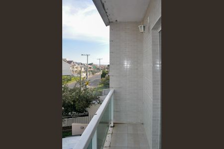 Casa à venda com 110m², 2 quartos e 1 vaga Casa à venda com 110m², 2 quartos e 1 vagaSacada