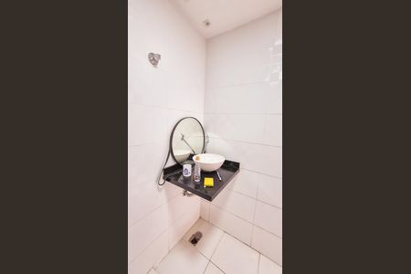 Casa para alugar com 600m², 5 quartos e 1 vagaBanheiro 2° andar 