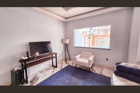 Casa para alugar com 600m², 5 quartos e 1 vagaSala