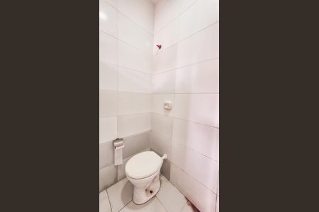 Casa para alugar com 600m², 5 quartos e 1 vagaBanheiro Área de Serviço