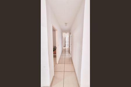 Casa para alugar com 600m², 5 quartos e 1 vagaCorredor 2° andar 