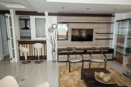 Apartamento para alugar com 3 quartos, 136m² em Petrópolis, Porto Alegre
