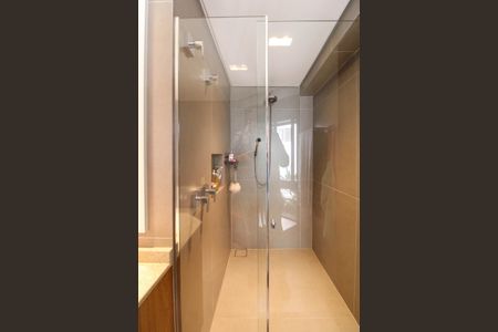 Apartamento à venda com 248m², 3 quartos e 4 vagas Apartamento à venda com 248m², 3 quartos e 4 vagasBanheiro Suíte 3
