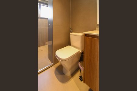 Apartamento à venda com 248m², 3 quartos e 4 vagas Apartamento à venda com 248m², 3 quartos e 4 vagasBanheiro Suíte 2