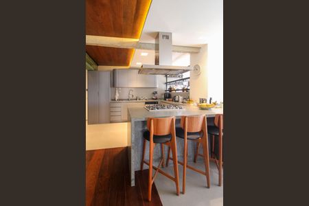 Apartamento à venda com 248m², 3 quartos e 4 vagas Apartamento à venda com 248m², 3 quartos e 4 vagasCozinha