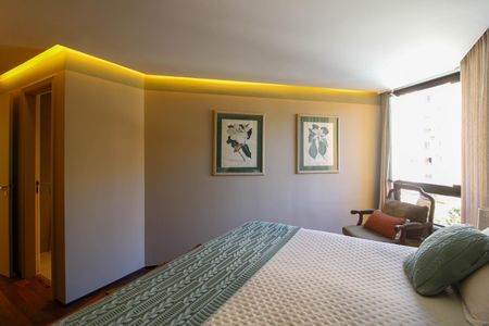 Apartamento à venda com 248m², 3 quartos e 4 vagas Apartamento à venda com 248m², 3 quartos e 4 vagasSuíte 1