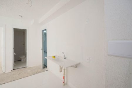 Apartamento à venda com 32m², 2 quartos e sem vagaCozinha e Área de Serviço