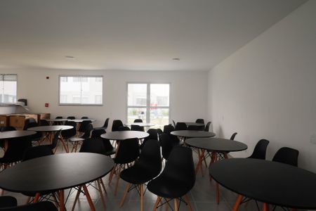 Apartamento à venda com 32m², 2 quartos e sem vagaÁrea comum - Salão de festas