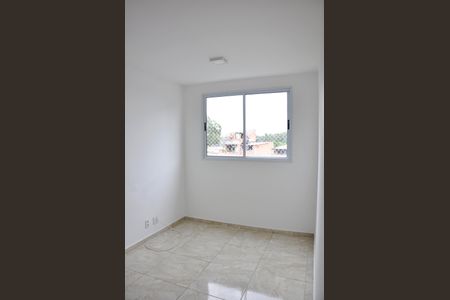Apartamento para alugar com 46m², 2 quartos e sem vaga Apartamento para alugar com 46m², 2 quartos e sem vagaDetalhe - Sala