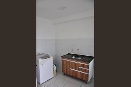 Apartamento para alugar com 46m², 2 quartos e sem vaga Apartamento para alugar com 46m², 2 quartos e sem vagaDetalhe - Cozinha Americana