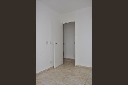 Apartamento para alugar com 46m², 2 quartos e sem vaga Apartamento para alugar com 46m², 2 quartos e sem vagaDetalhe - Quarto 02