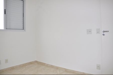 Apartamento para alugar com 46m², 2 quartos e sem vaga Apartamento para alugar com 46m², 2 quartos e sem vagaDetalhe - Quarto 02