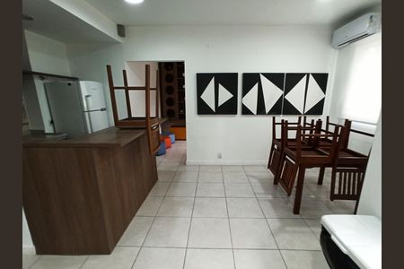 Apartamento para alugar com 46m², 2 quartos e sem vaga Apartamento para alugar com 46m², 2 quartos e sem vagaSalão de Festas
