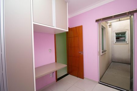 Casa para alugar com 116m², 3 quartos e 2 vagas Casa para alugar com 116m², 3 quartos e 2 vagasQuarto 2